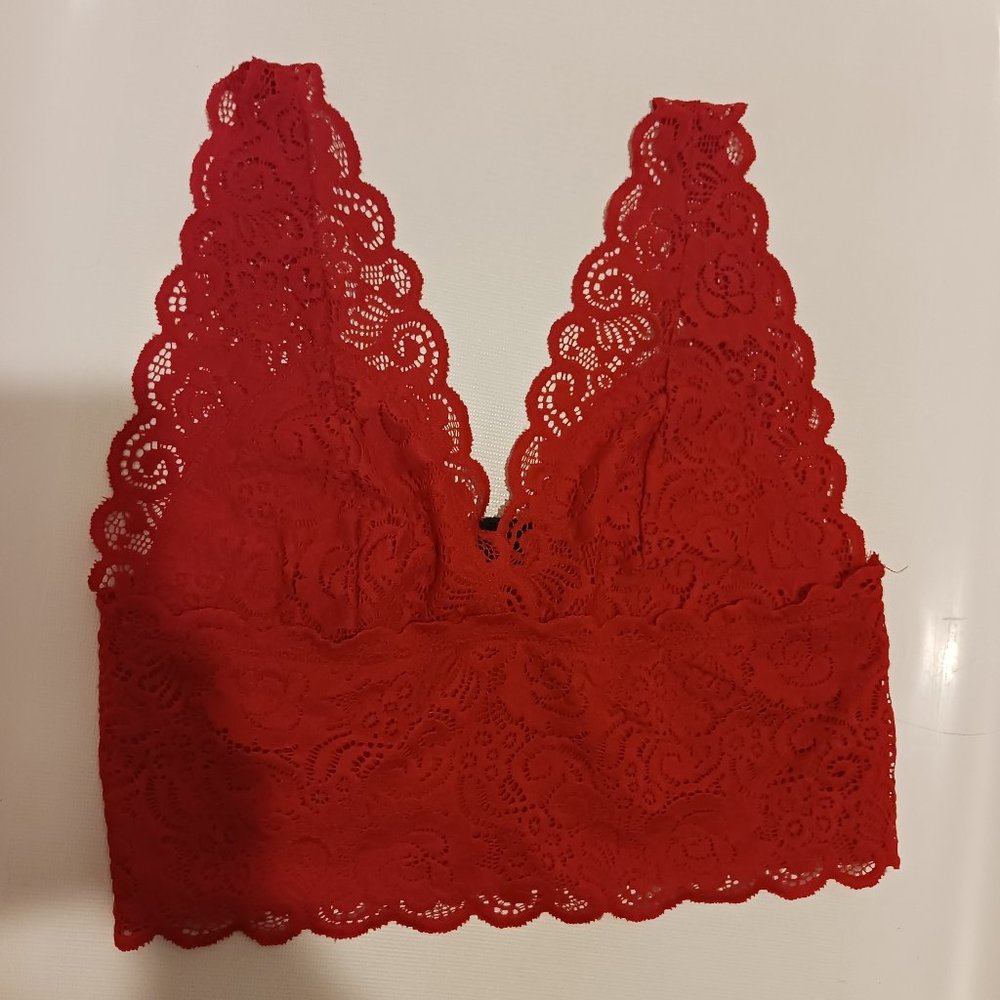 Bebe bright red halter top size small